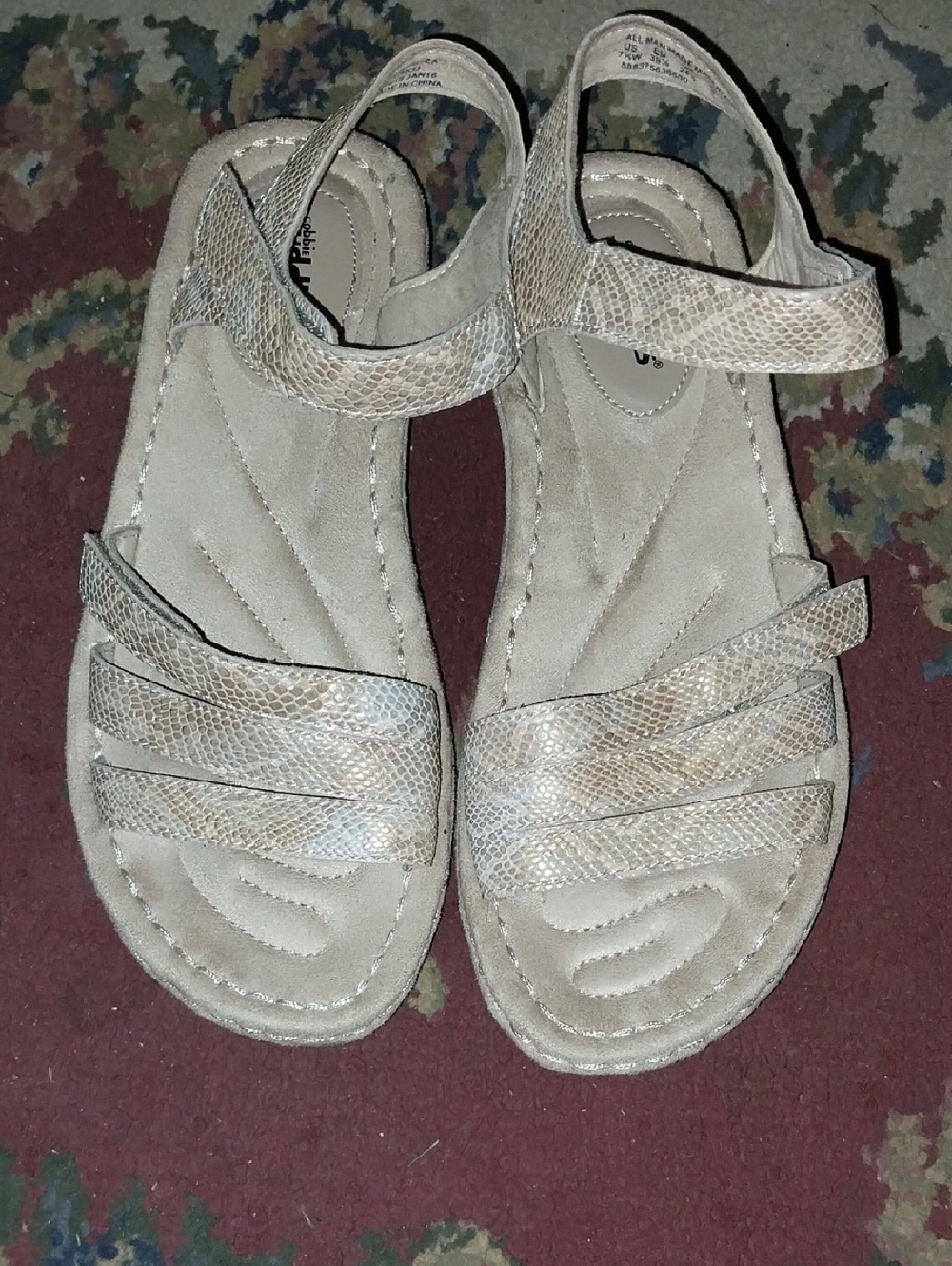 Cobbie Cuddlers Neutral Tan Strappy Comfort Sandals